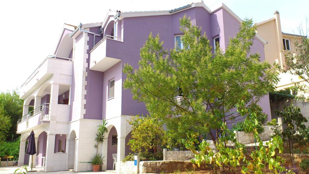 Apartmani Ferdi โตรกีร์ ห้อง รูปภาพ