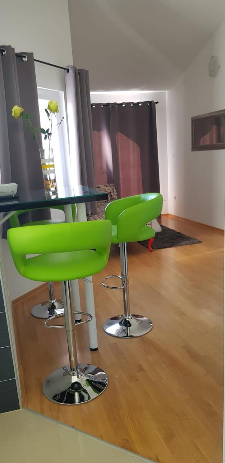 Apartmani Ferdi โตรกีร์ ห้อง รูปภาพ